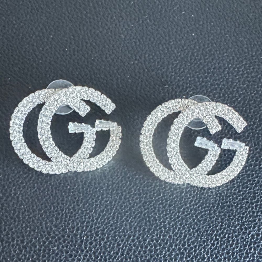 Silver Crystal Double G Logo Stud Earrings GORGEOUS & NEW! NEVER WORN!